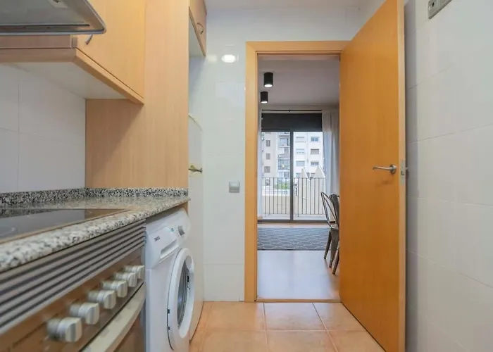 The Collection - 2 Bedroom With Balcony In Eixample 1-1
