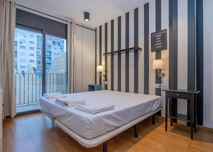 شقة The Collection - 2 Bedroom With Balcony In Eixample 1-1 *