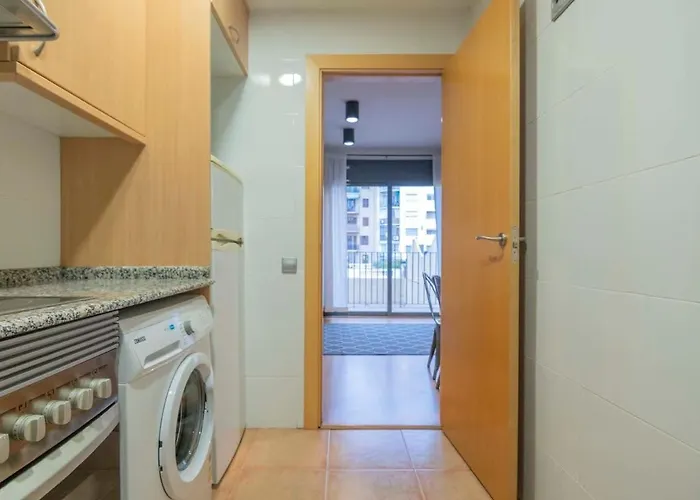 The Collection - 2 Bedroom With Balcony In Eixample 1-1 برشلونة